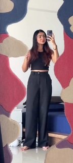 Apoorva Mukhija feet photo thumbnail