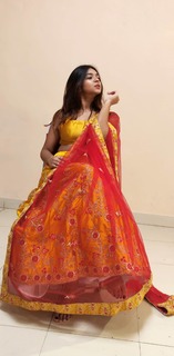 Apoorva Mukhija feet photo thumbnail