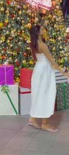 Apoorva Mukhija feet photo thumbnail