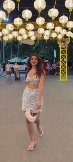 Apoorva Mukhija feet photo thumbnail