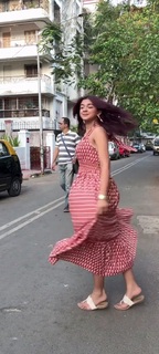 Apoorva Mukhija feet photo thumbnail