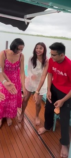 Apoorva Mukhija feet photo thumbnail