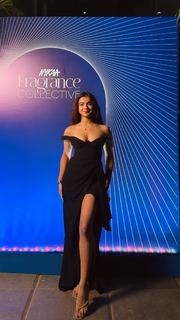 Apoorva Mukhija feet photo thumbnail