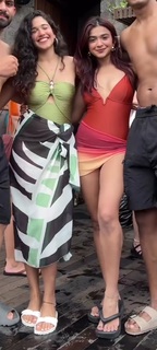 Apoorva Mukhija feet photo thumbnail