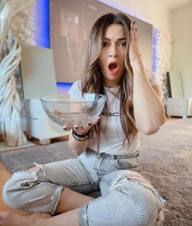 Apostolia Zoi feet photo thumbnail