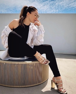 Apostolia Zoi feet photo thumbnail