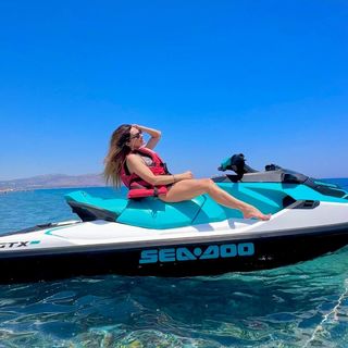 Apostolia Zoi feet photo thumbnail