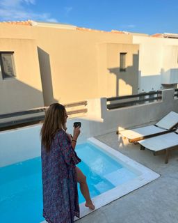 Apostolia Zoi feet photo thumbnail