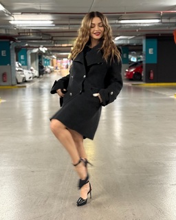 Apostolia Zoi feet photo thumbnail