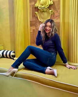 Apostolia Zoi feet photo thumbnail