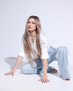 Apostolia Zoi feet photo thumbnail