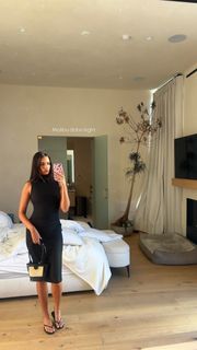 April Love Geary feet photo 8