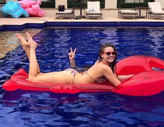 April Rose Pengilly feet photo 18