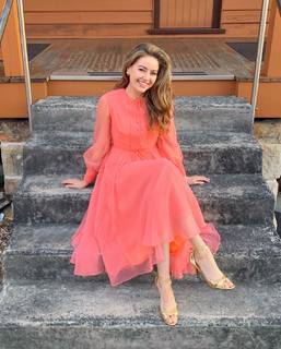April Rose Pengilly feet photo 5
