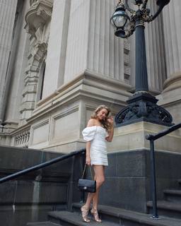 April Rose Pengilly feet photo 19