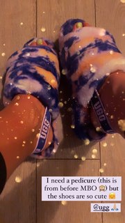 April Ross feet photo 15