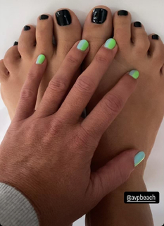 April Ross feet photo 1