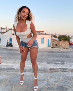 Ara Queen Bae feet photo 19