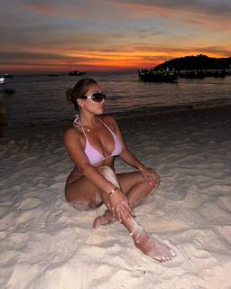 Ara Queen Bae feet photo 5