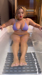 Ara Queen Bae feet photo 18