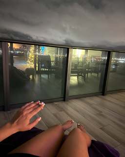 Ara Queen Bae feet photo 4