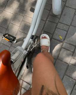 Ara Queen Bae feet photo 18