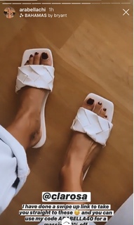 Arabella Chi feet photo 13