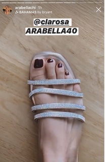 Arabella Chi feet photo 10