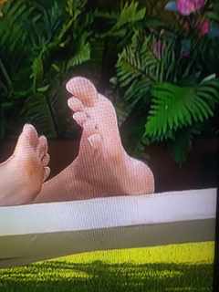 Arabella Chi feet photo 7