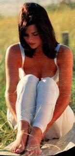 Araceli González feet photo 7