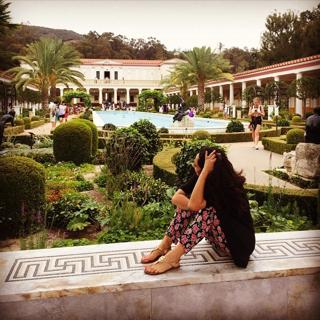 Araksya Karapetyan feet photo thumbnail