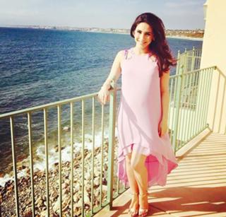 Araksya Karapetyan feet photo thumbnail