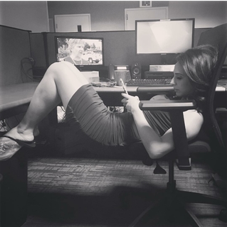 Araksya Karapetyan feet photo thumbnail