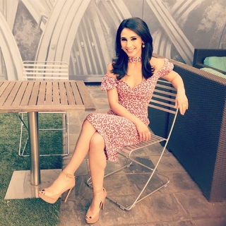 Araksya Karapetyan feet photo thumbnail