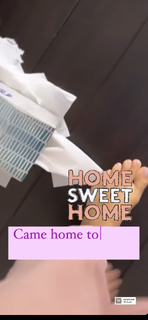 Araksya Karapetyan feet photo thumbnail