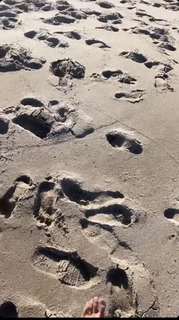 Araksya Karapetyan feet photo thumbnail