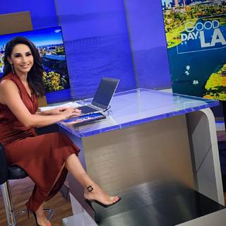 Araksya Karapetyan feet photo thumbnail