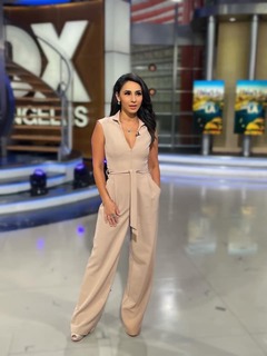Araksya Karapetyan feet photo thumbnail