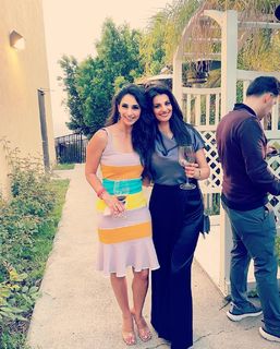 Araksya Karapetyan feet photo thumbnail