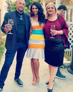 Araksya Karapetyan feet photo thumbnail