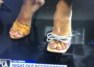 Araksya Karapetyan feet photo thumbnail