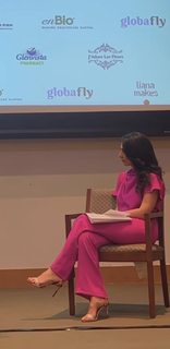 Araksya Karapetyan feet photo thumbnail