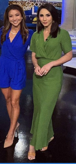 Araksya Karapetyan feet photo thumbnail