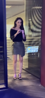 Araksya Karapetyan feet photo thumbnail