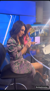 Araksya Karapetyan feet photo thumbnail