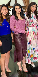 Araksya Karapetyan feet photo thumbnail