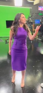 Araksya Karapetyan feet photo thumbnail