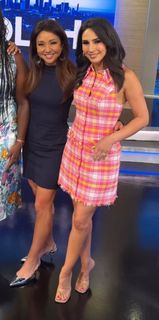 Araksya Karapetyan feet photo thumbnail