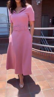 Araksya Karapetyan feet photo thumbnail