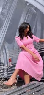 Araksya Karapetyan feet photo thumbnail